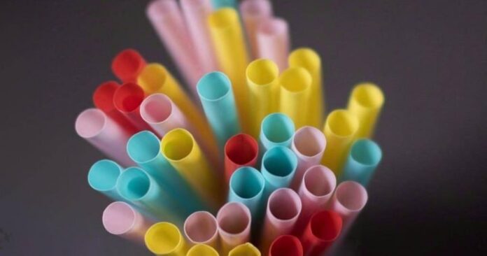 Plastic production cap still contentious as Ottawa set to host treaty talks - National